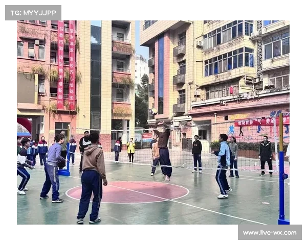 崇阳赛场双胞胎剑客精彩对决引发观众阵阵欢呼与热烈掌声