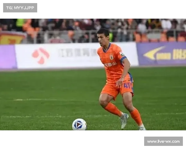 中国U23名单争议，依木兰落选引热议